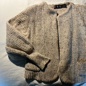 Unique Vintage 80s Cream Cropped Cardigan